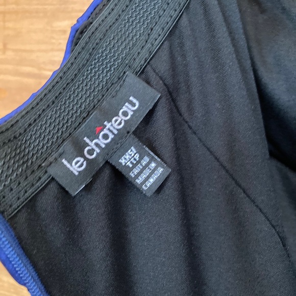 Le Chateau formal dress - Picture 2 of 9